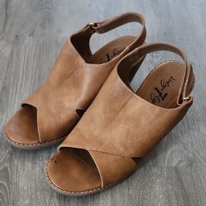 Tan Leather Women's Sandals